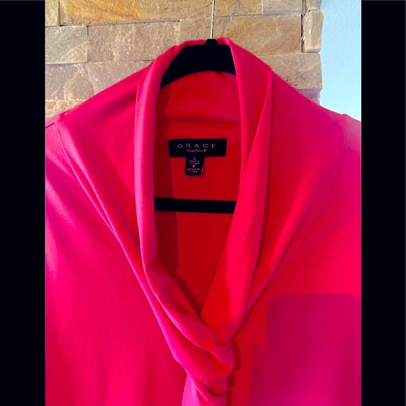 Grace The Perfect Fit Fuchsia Pink Blouse (Size Small) - Picture 2 of 2